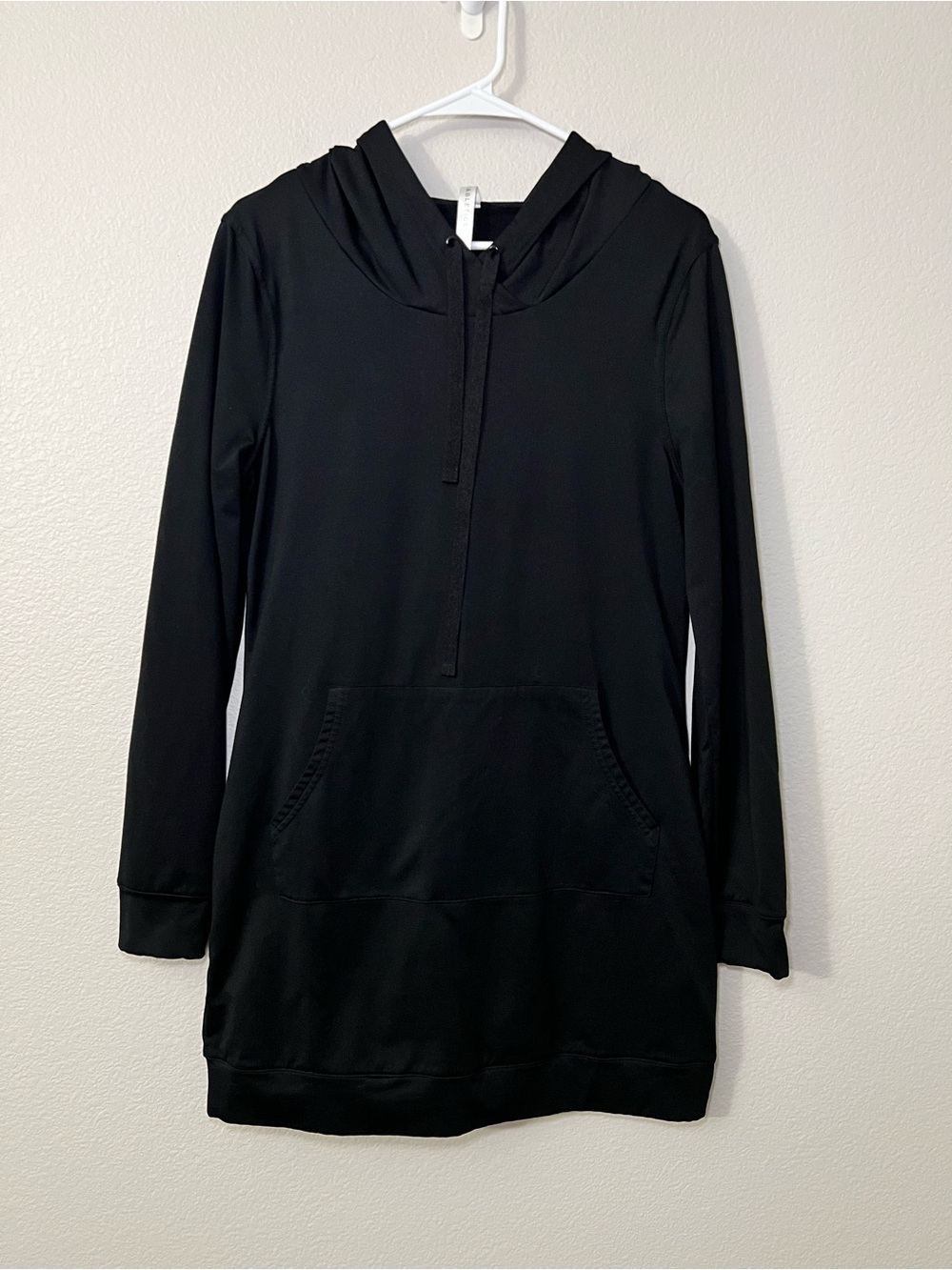 Fabletics Black Hooded Sweatshirt Dress Women’s Medium Athleisure Long Sleeve